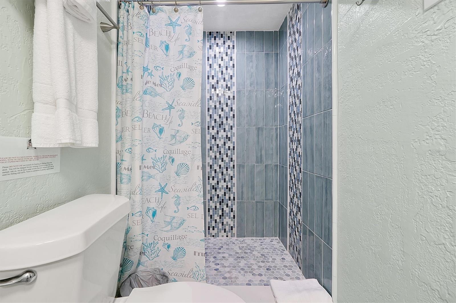 O6333255 Property Photo