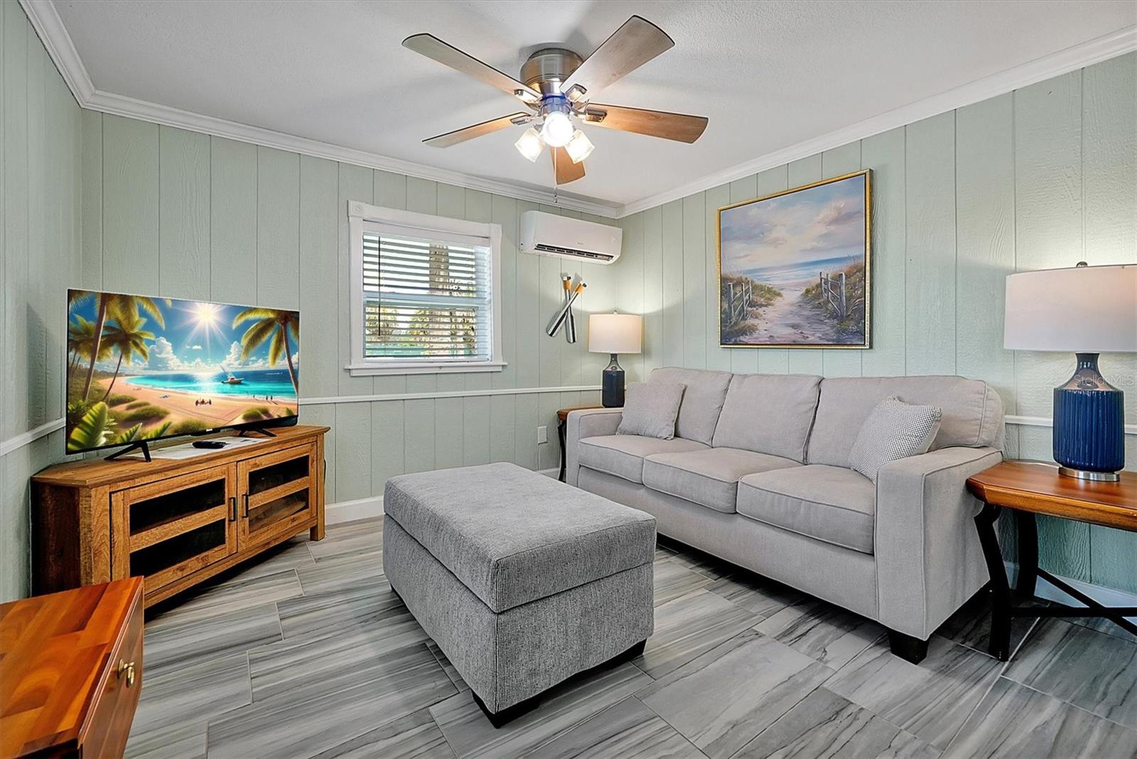 O6333255 Property Photo