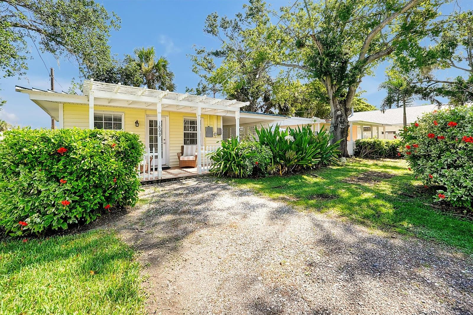 O6333255 Property Photo