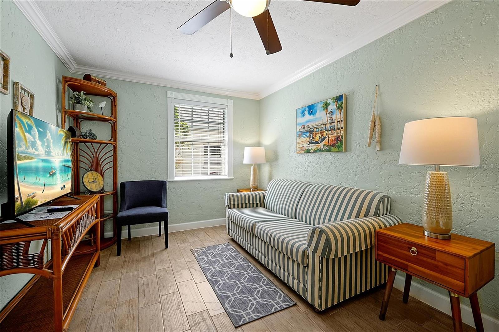 O6333255 Property Photo