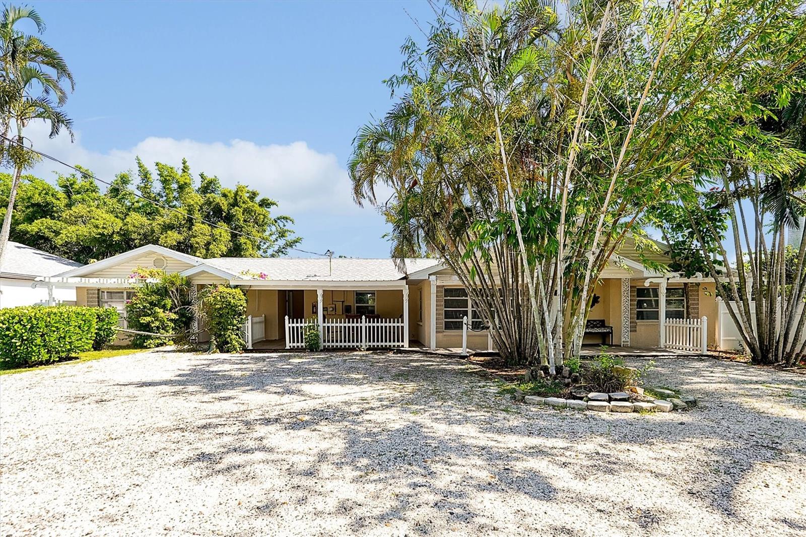 O6333255 Property Photo