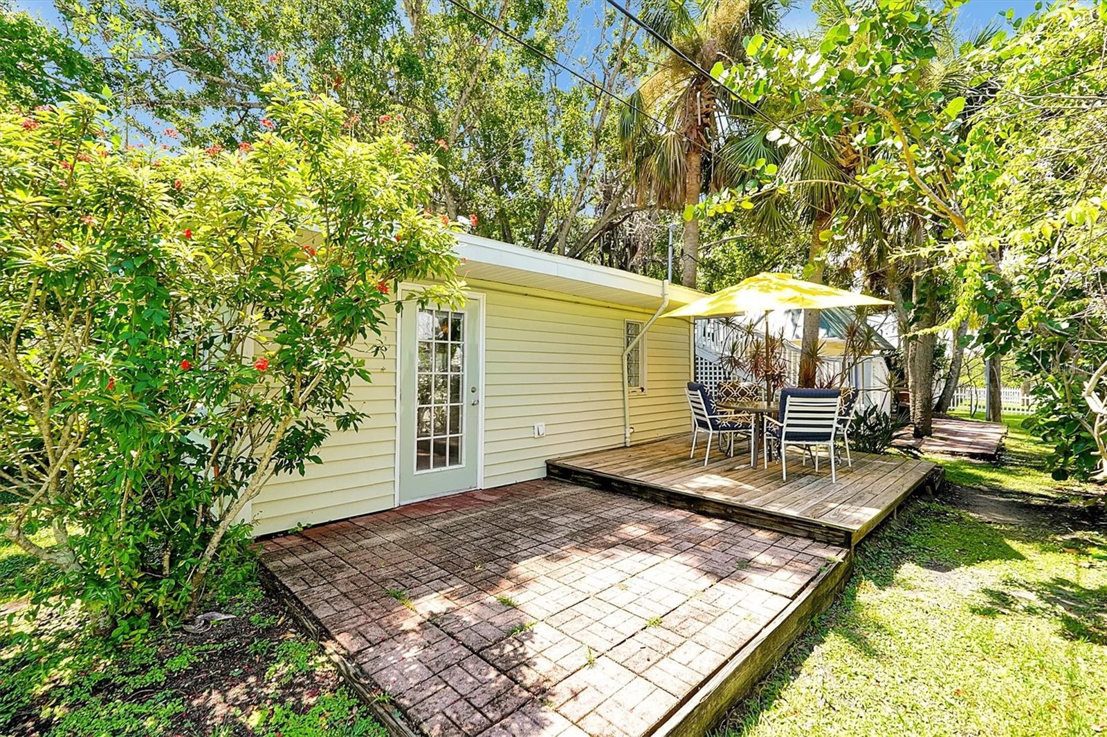 O6333255 Property Photo