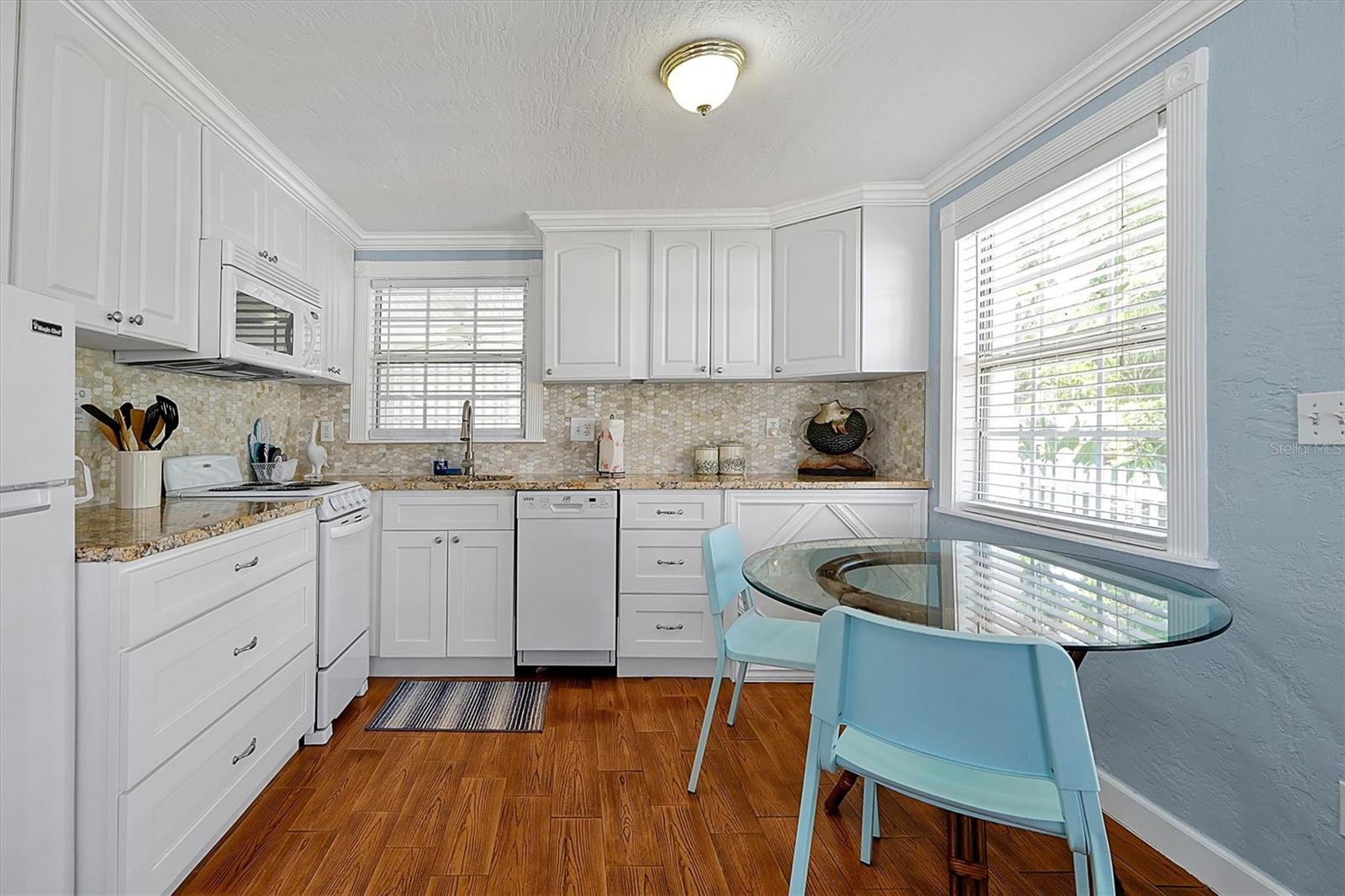 O6333255 Property Photo