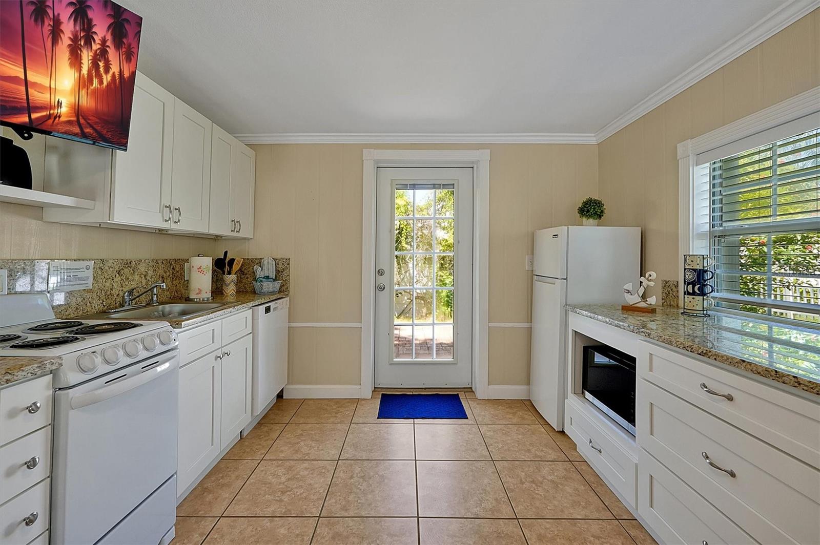 O6333255 Property Photo