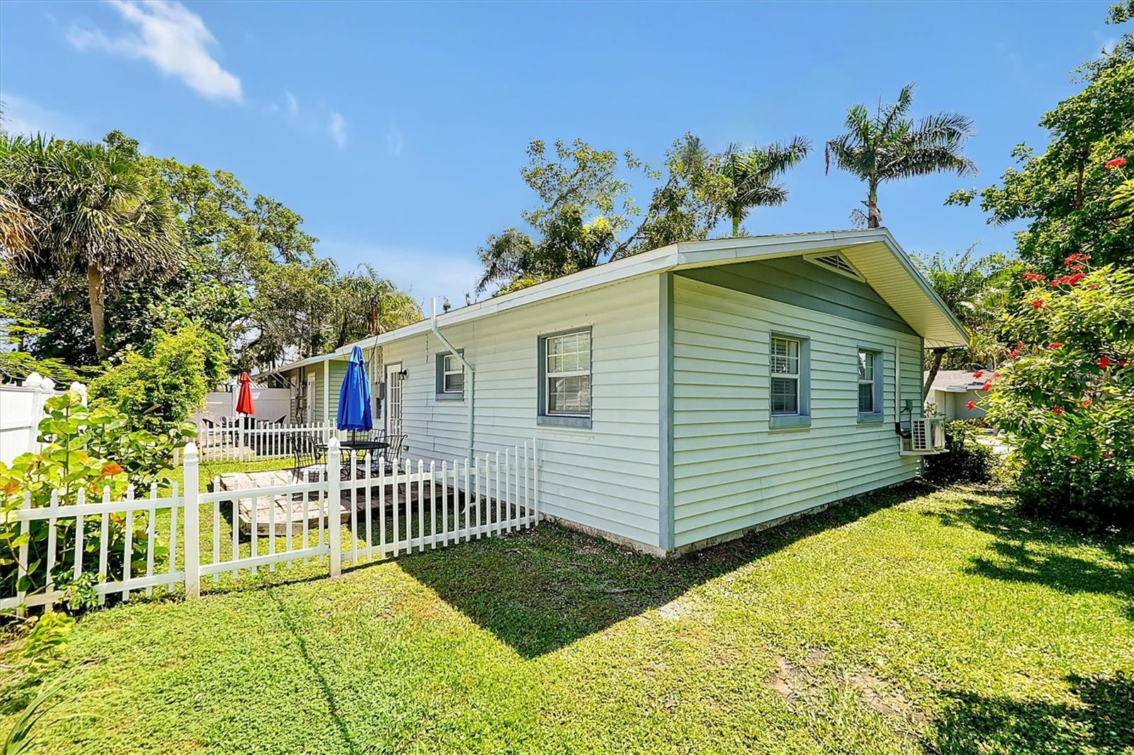 O6333255 Property Photo