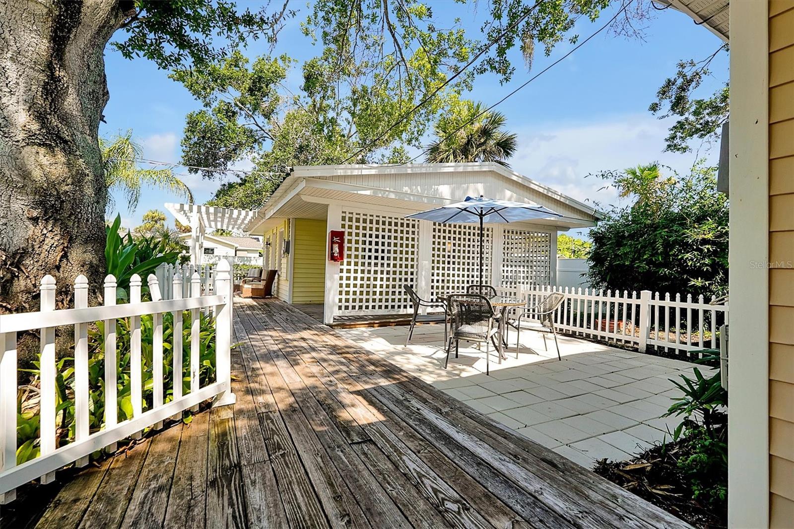 O6333255 Property Photo