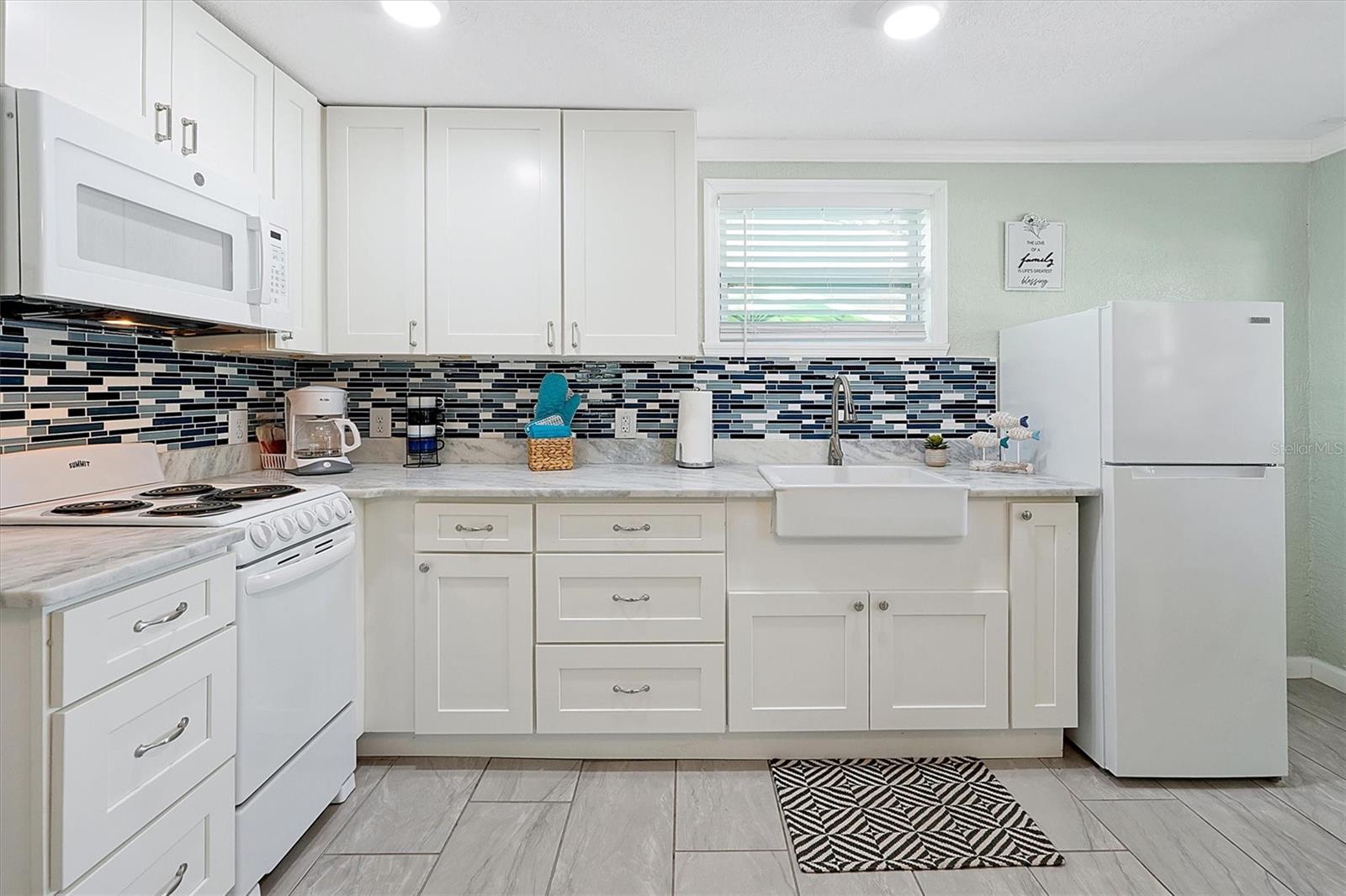 O6333255 Property Photo