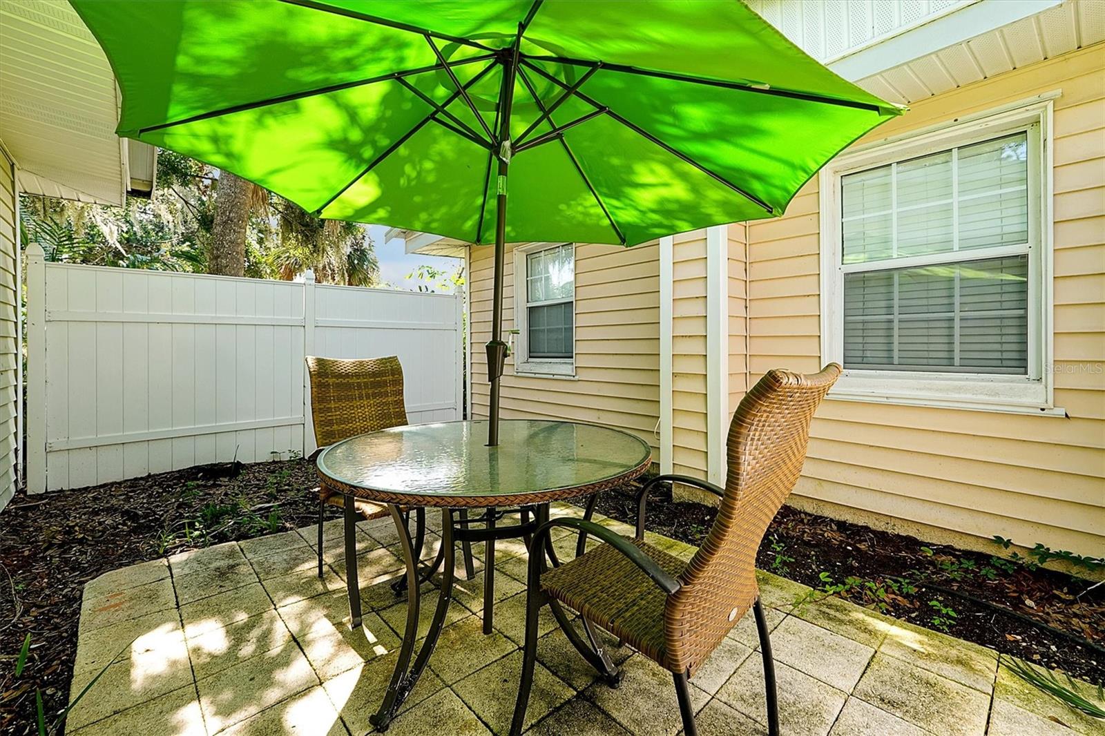 O6333255 Property Photo