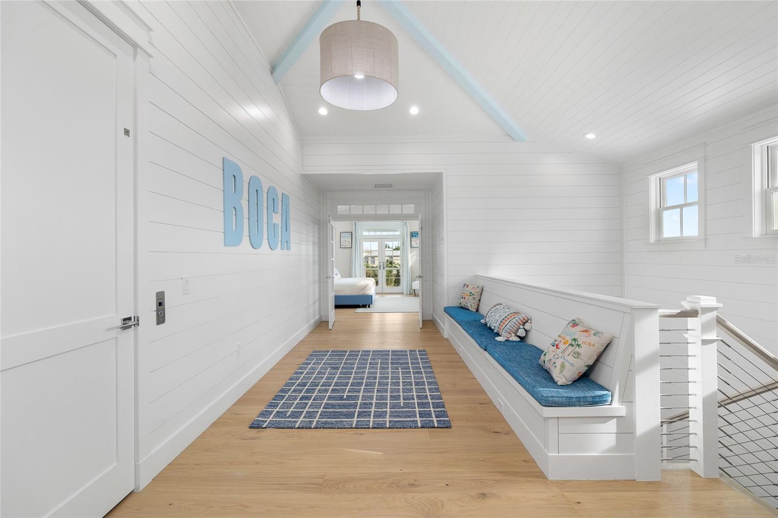 TB8414309 Property Photo