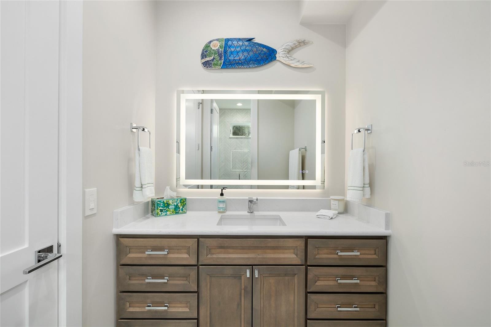 TB8414309 Property Photo