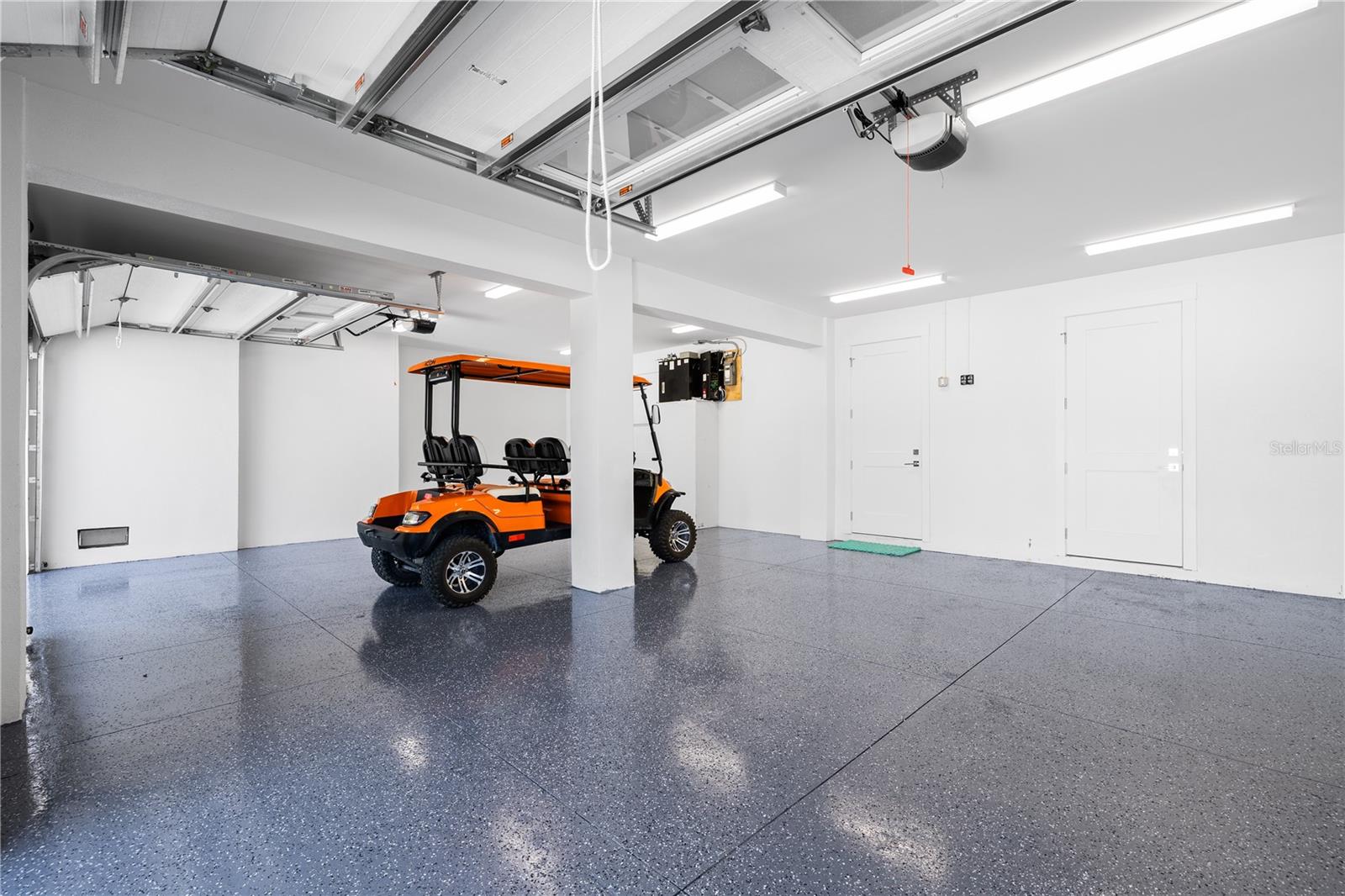 TB8414309 Property Photo