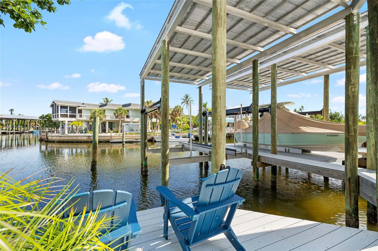 TB8414309 Property Photo