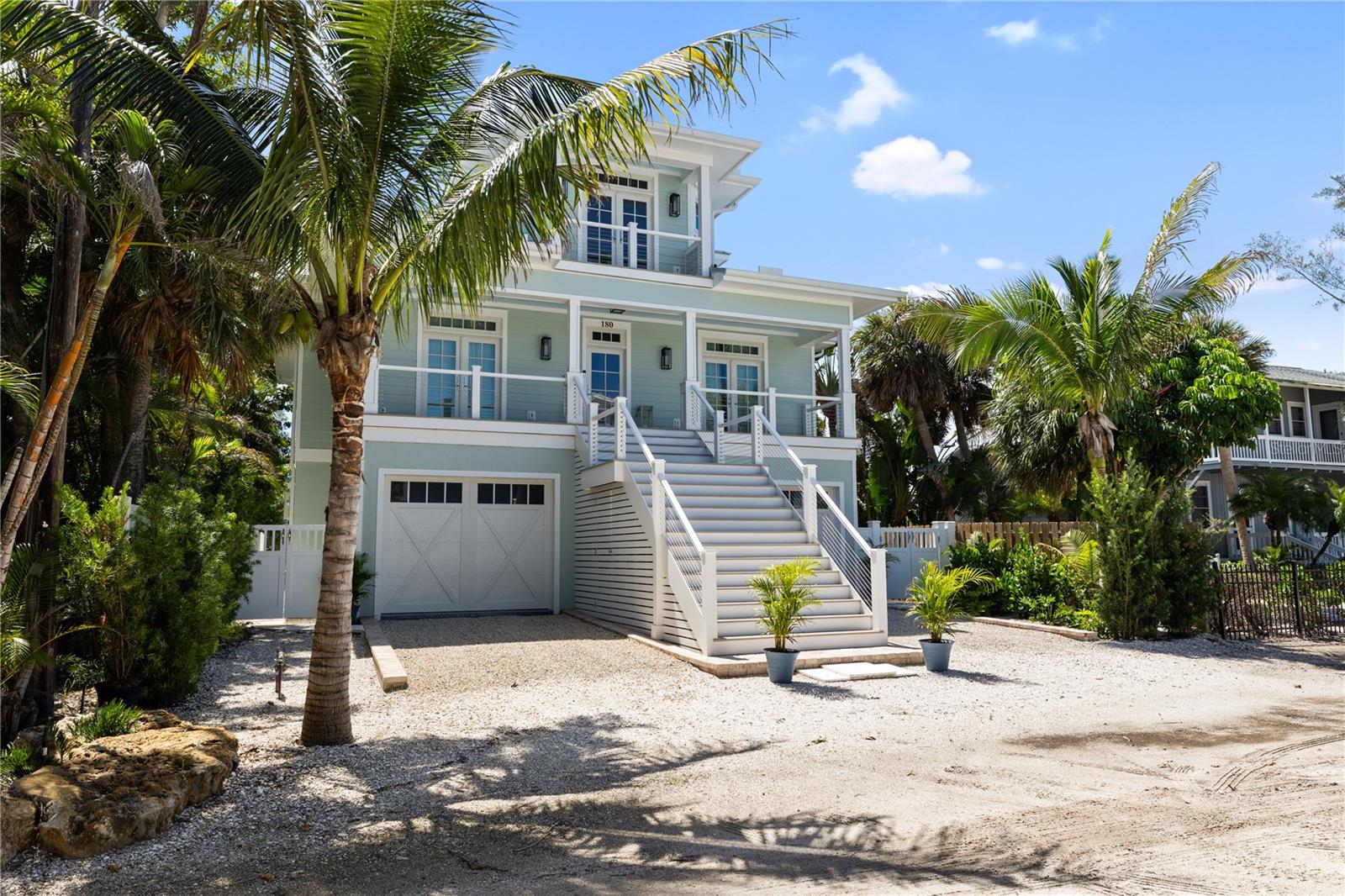 TB8414309 Property Photo