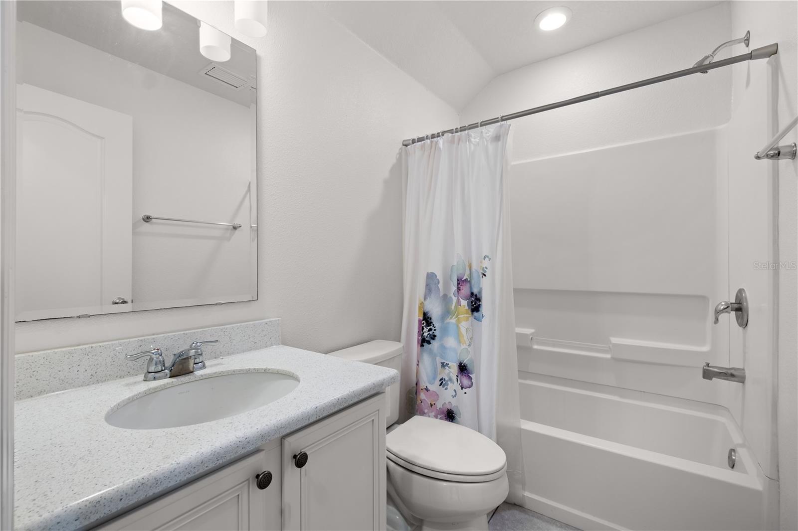 100 SAN MARDEEN CT, DAYTONA BEACH, FL, 32117