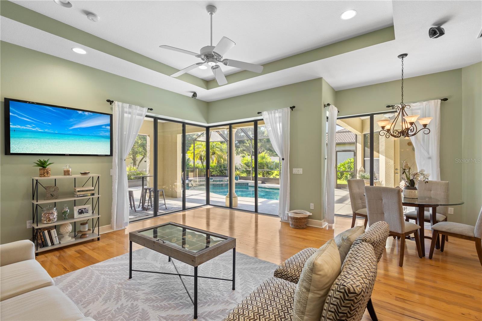 A4661084 Property Photo