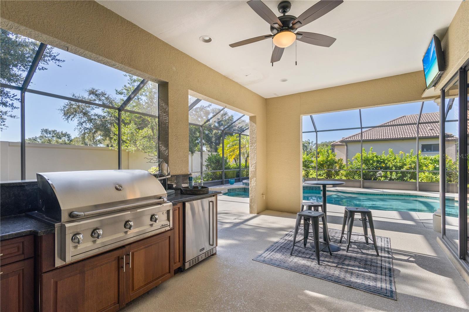 A4661084 Property Photo