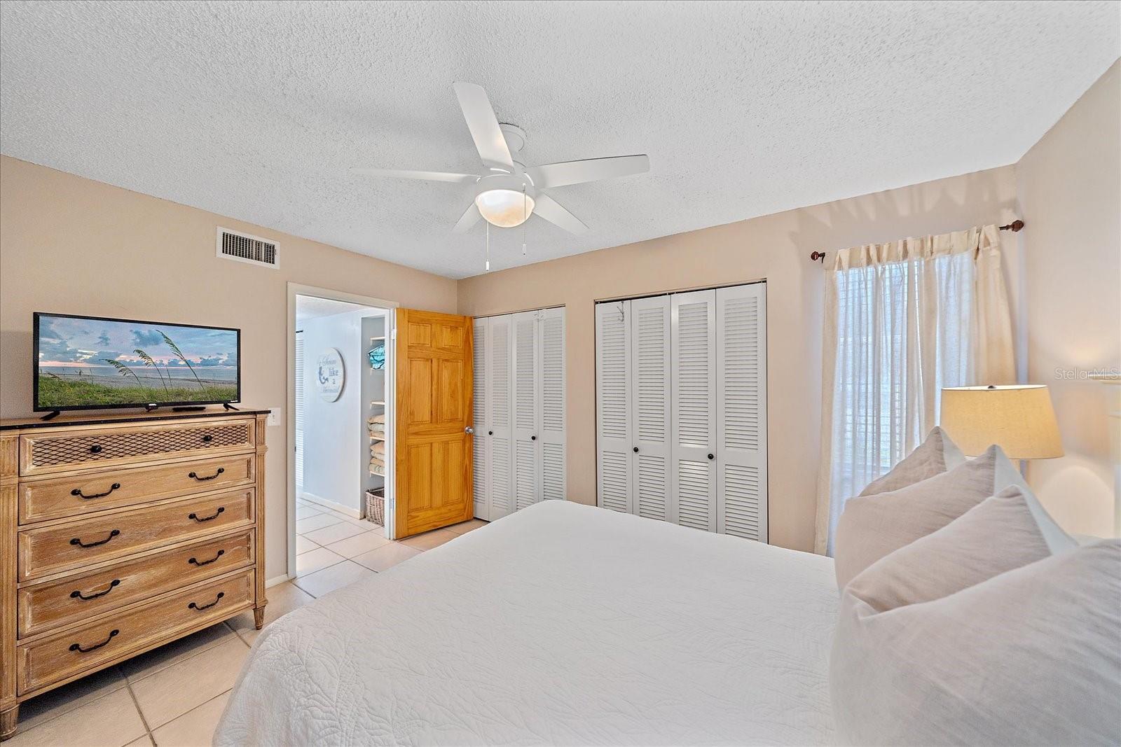 A4661125 Property Photo
