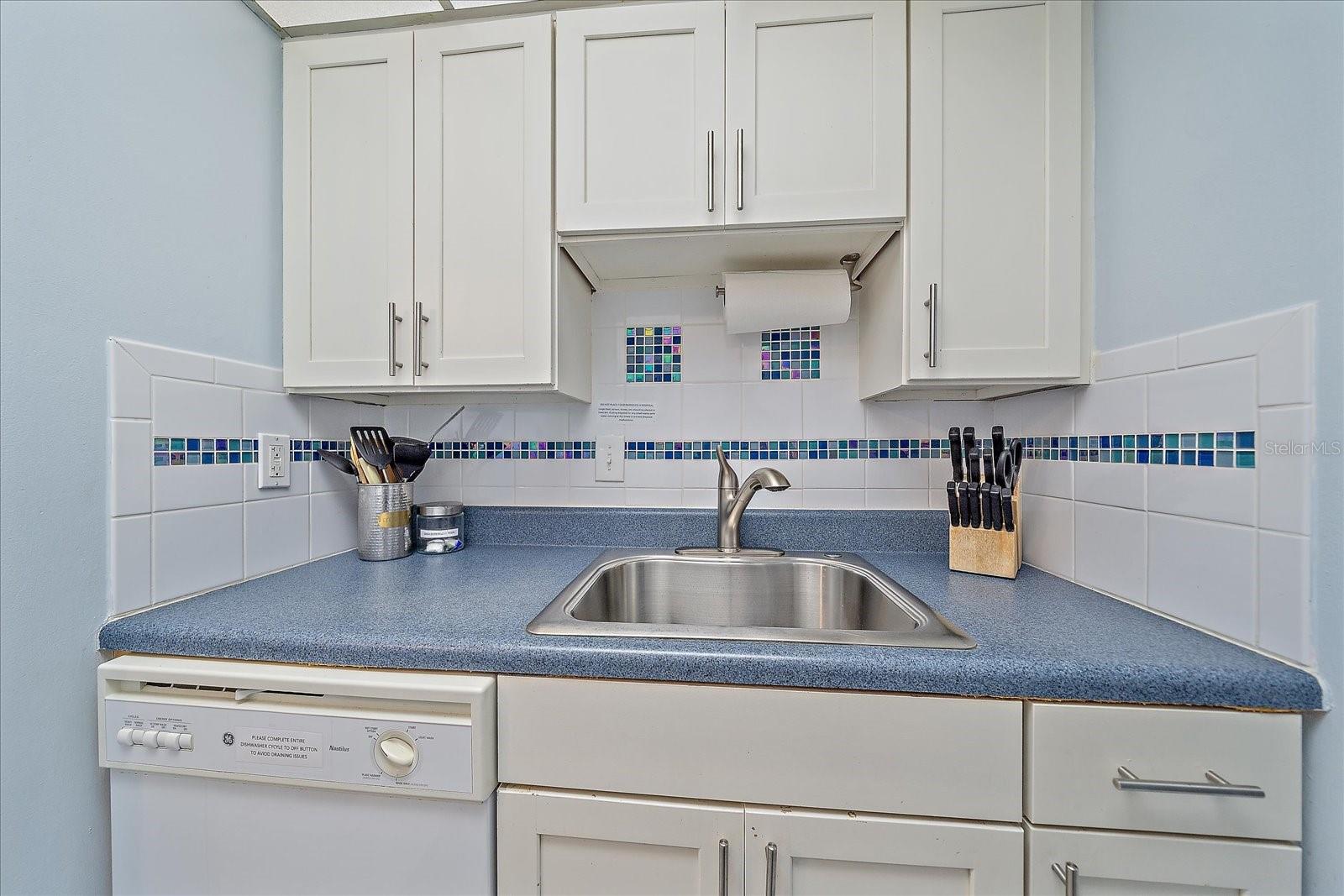 A4661125 Property Photo