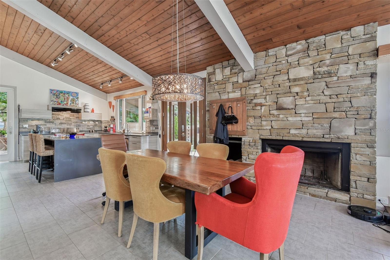 961 VICTORIA DR, DUNEDIN, FL, 34698