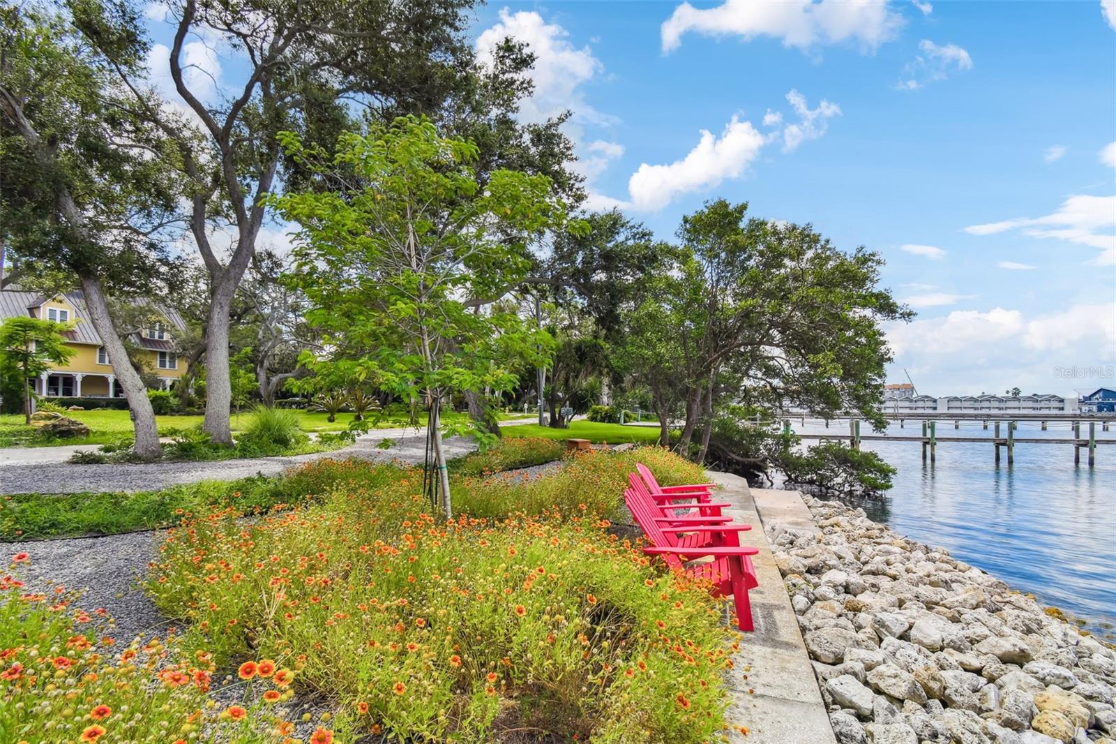 961 VICTORIA DR, DUNEDIN, FL, 34698