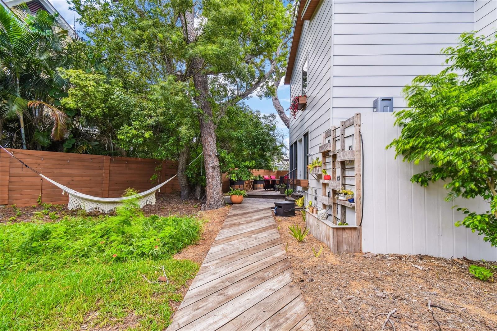 961 VICTORIA DR, DUNEDIN, FL, 34698