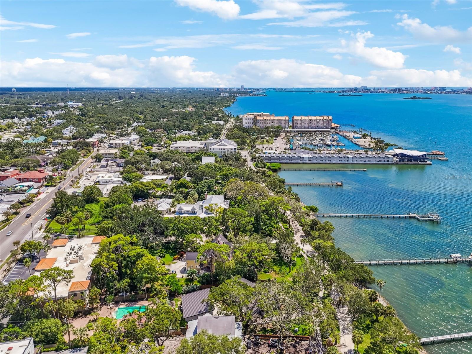 961 VICTORIA DR, DUNEDIN, FL, 34698