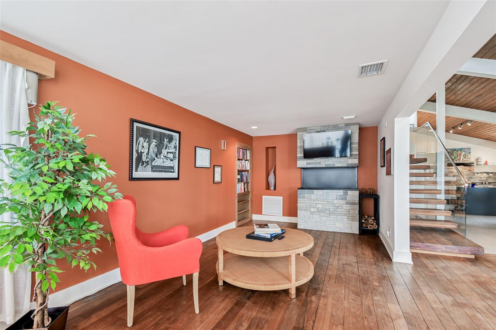 961 VICTORIA DR, DUNEDIN, FL, 34698