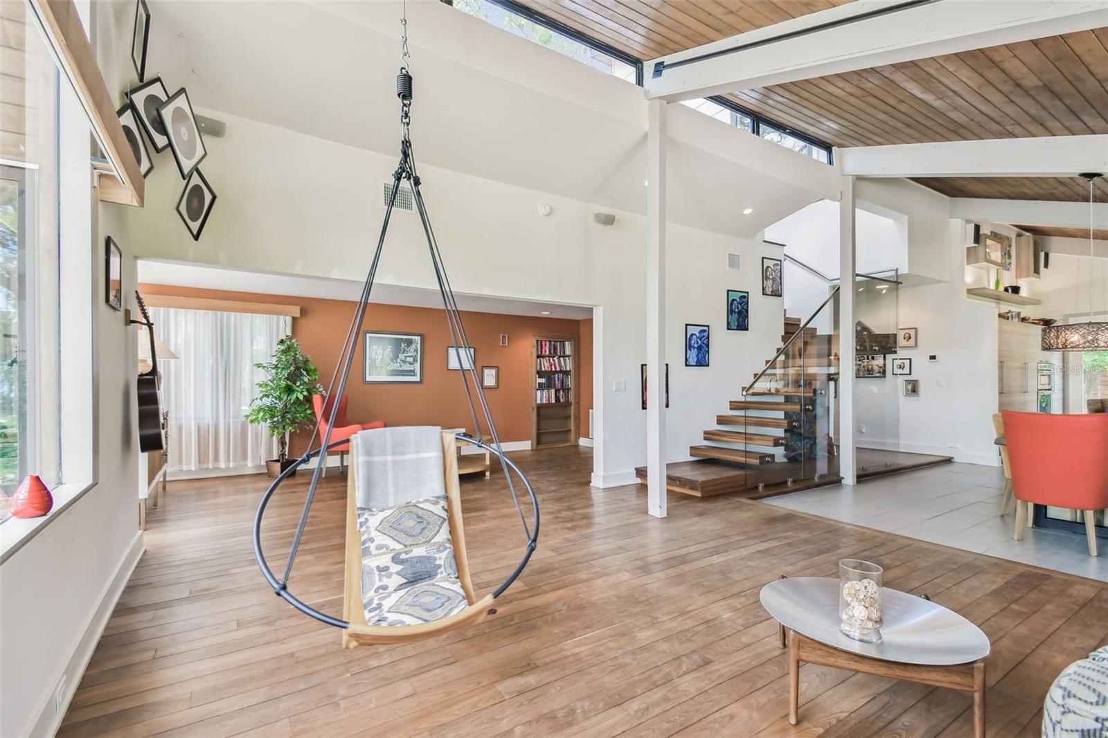 961 VICTORIA DR, DUNEDIN, FL, 34698