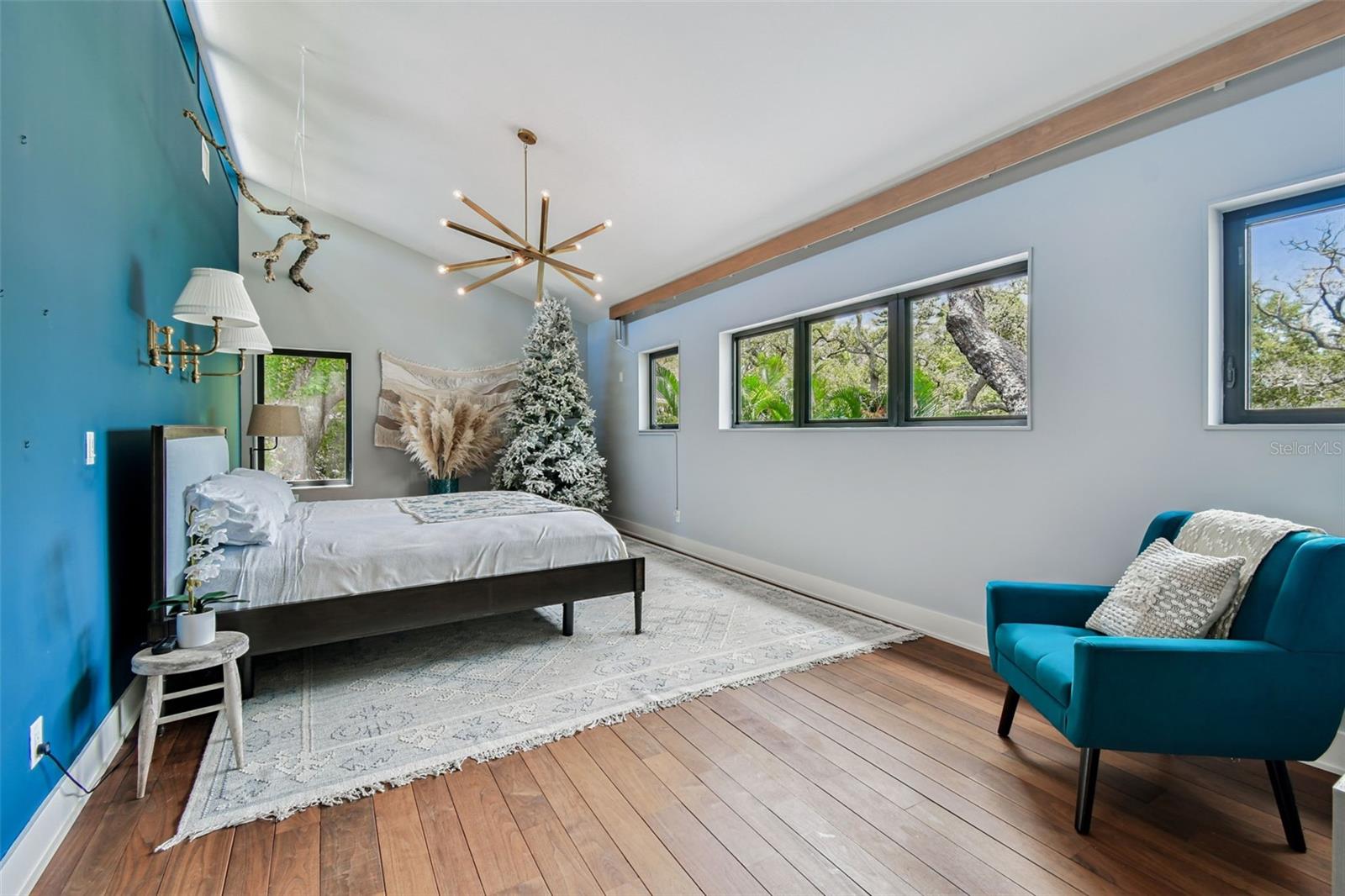 961 VICTORIA DR, DUNEDIN, FL, 34698