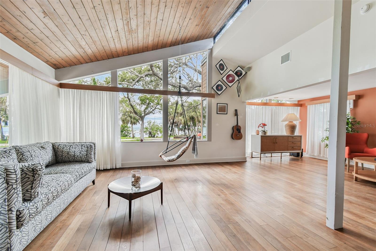 961 VICTORIA DR, DUNEDIN, FL, 34698