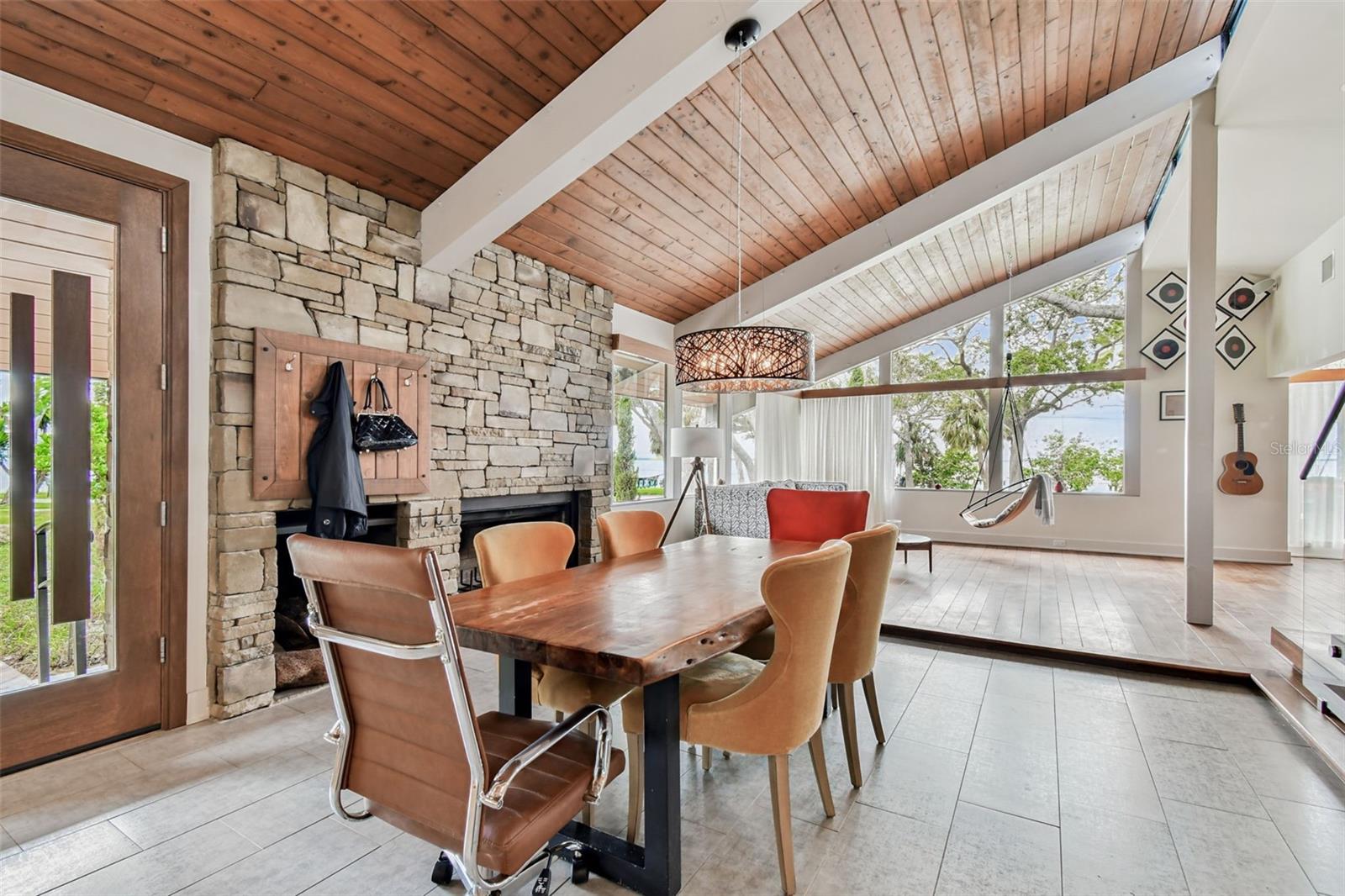 961 VICTORIA DR, DUNEDIN, FL, 34698