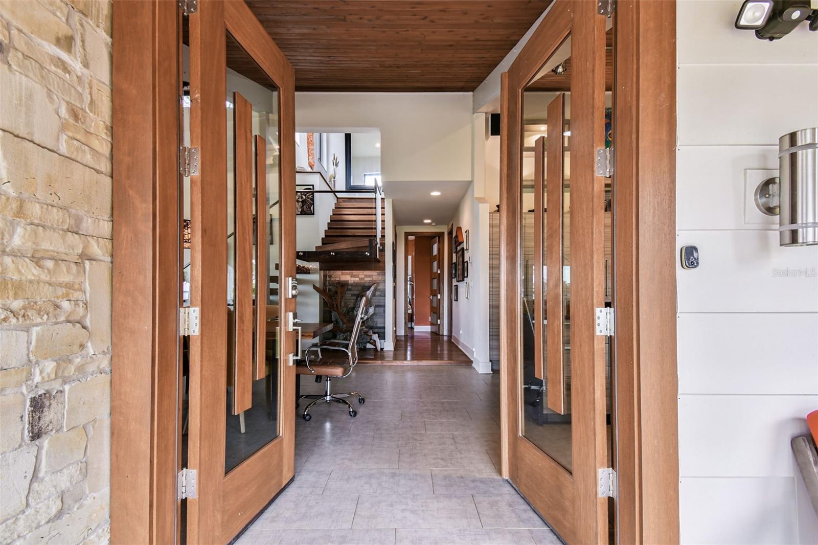 961 VICTORIA DR, DUNEDIN, FL, 34698