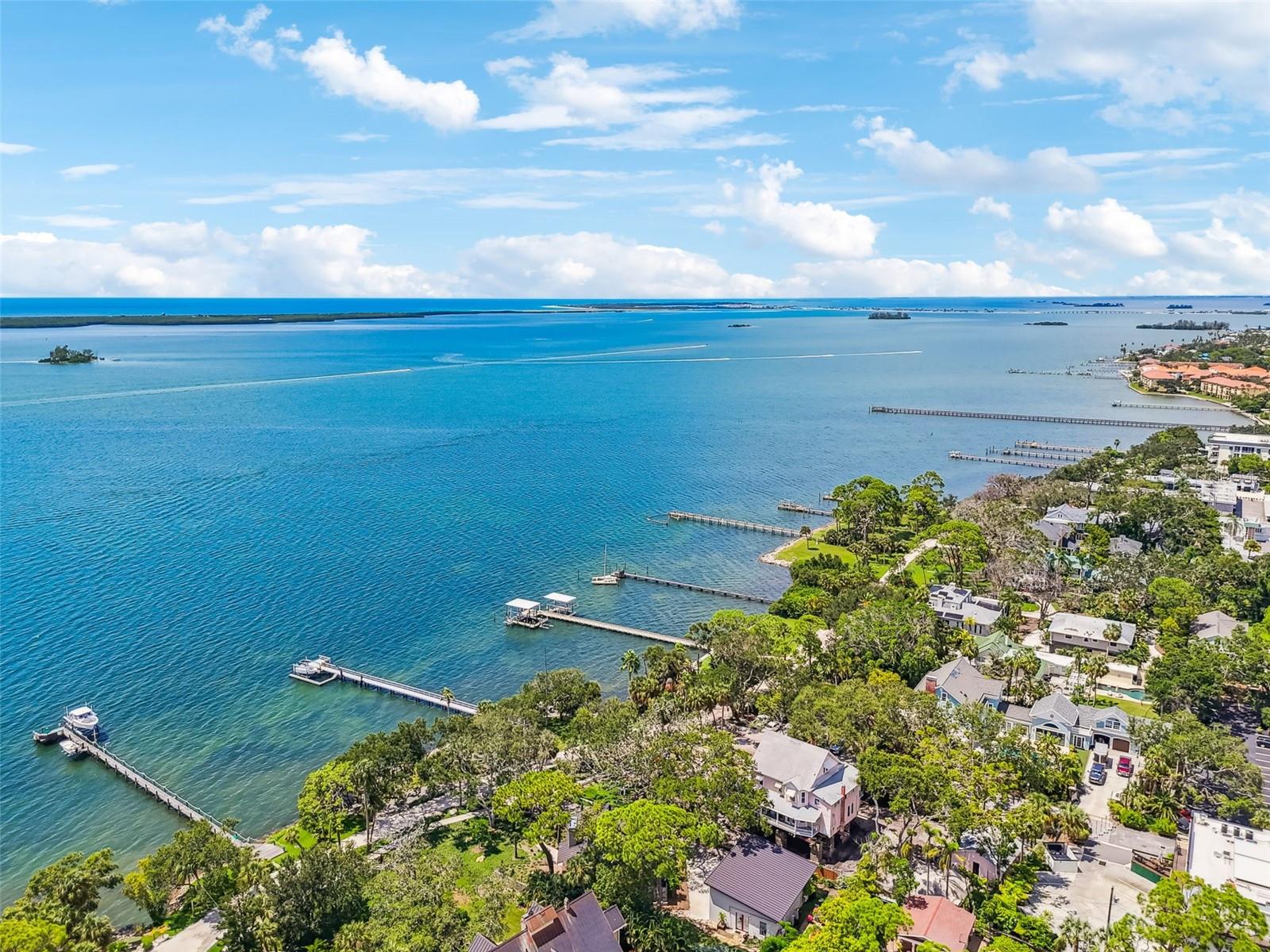 961 VICTORIA DR, DUNEDIN, FL, 34698