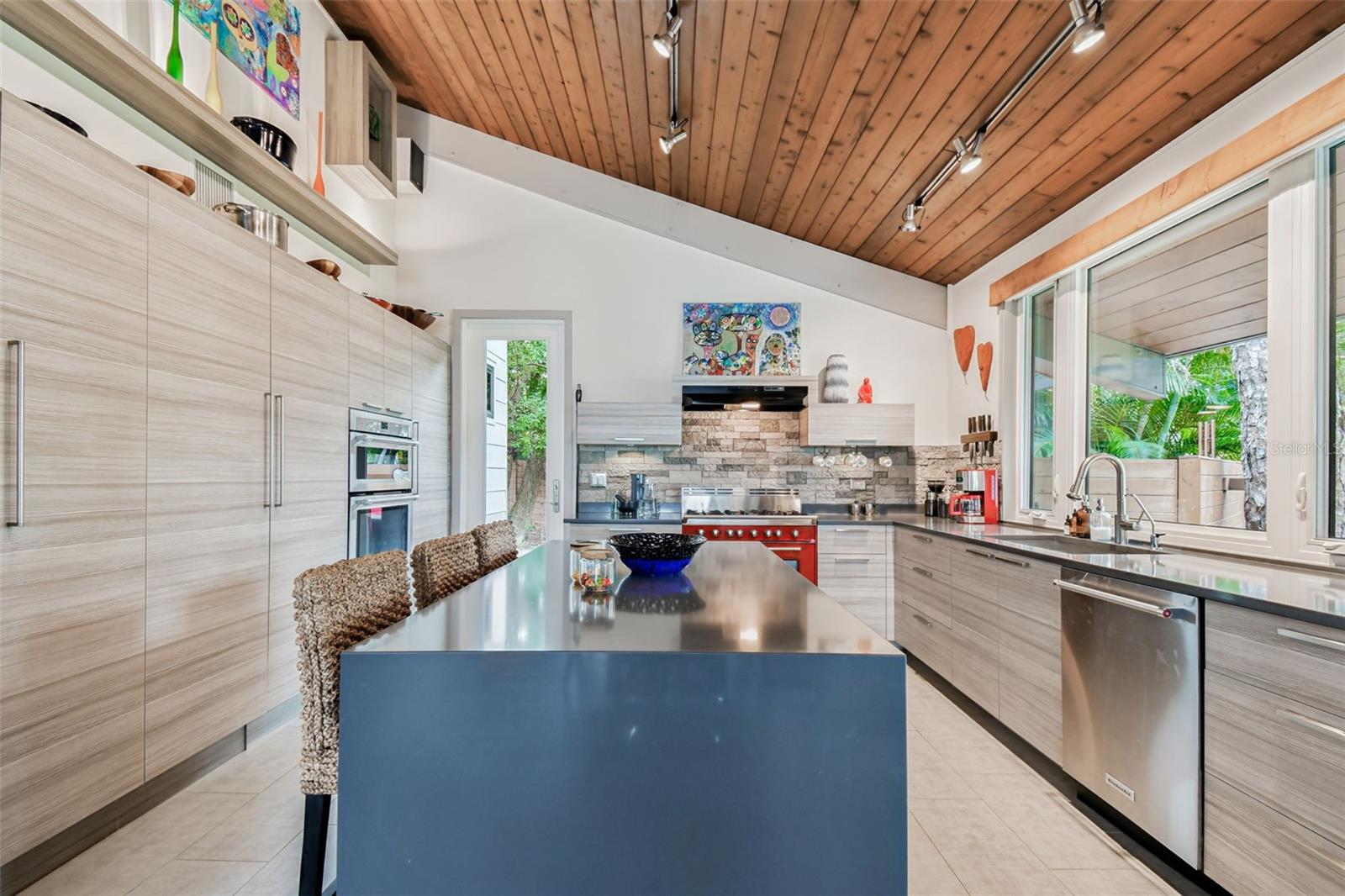 961 VICTORIA DR, DUNEDIN, FL, 34698