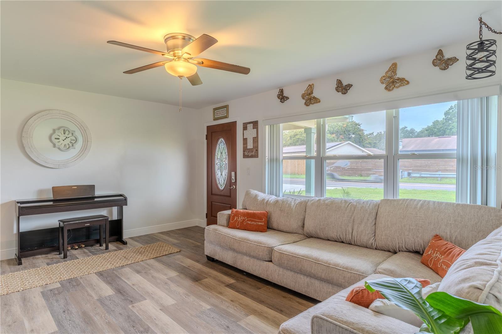 2353 N CRYSTAL LAKE DR, LAKELAND, FL, 33801