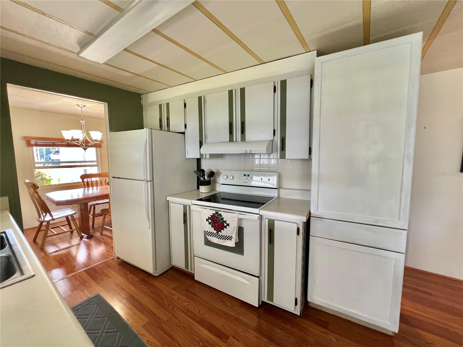 G5100489 Property Photo