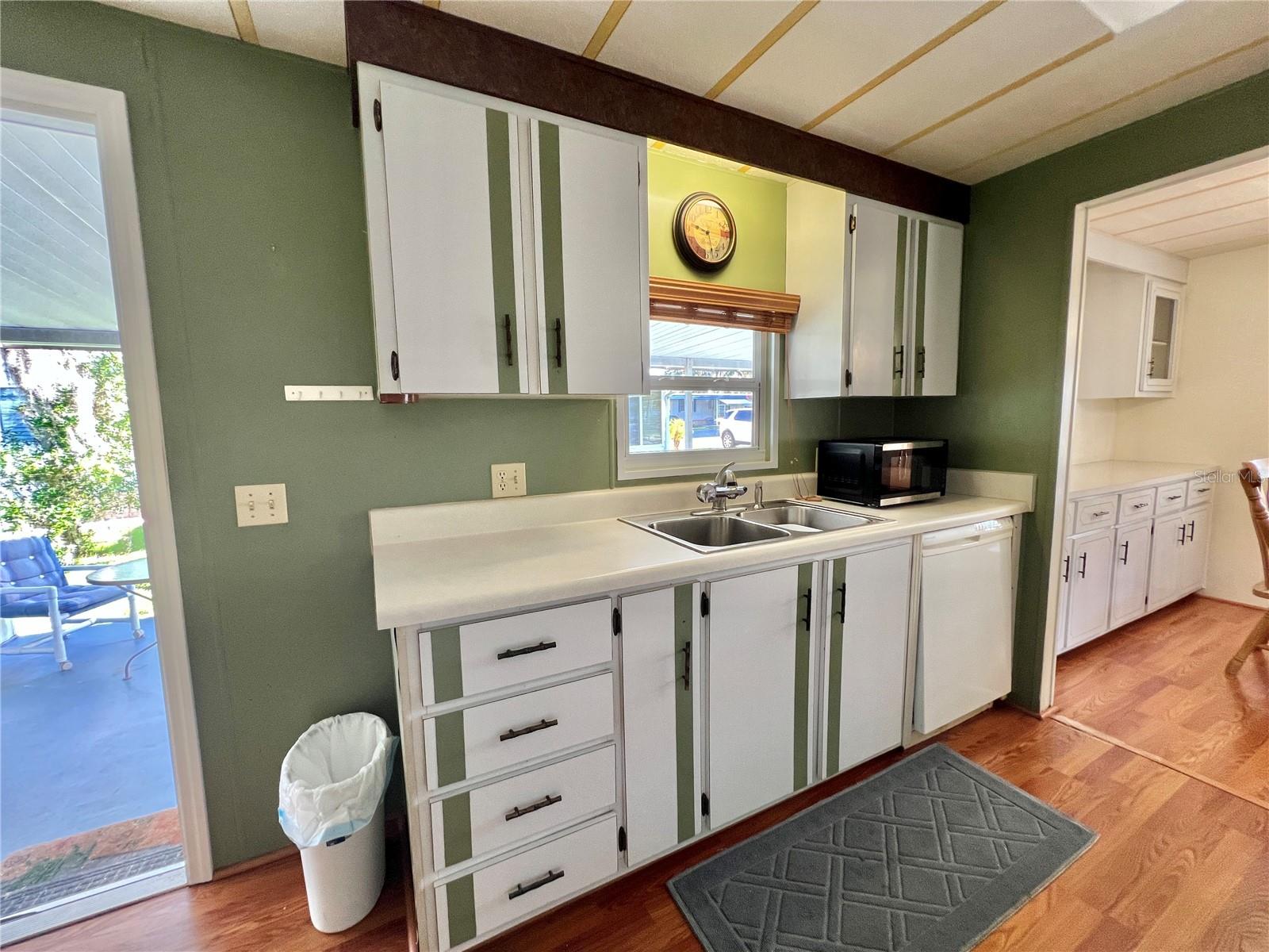 G5100489 Property Photo