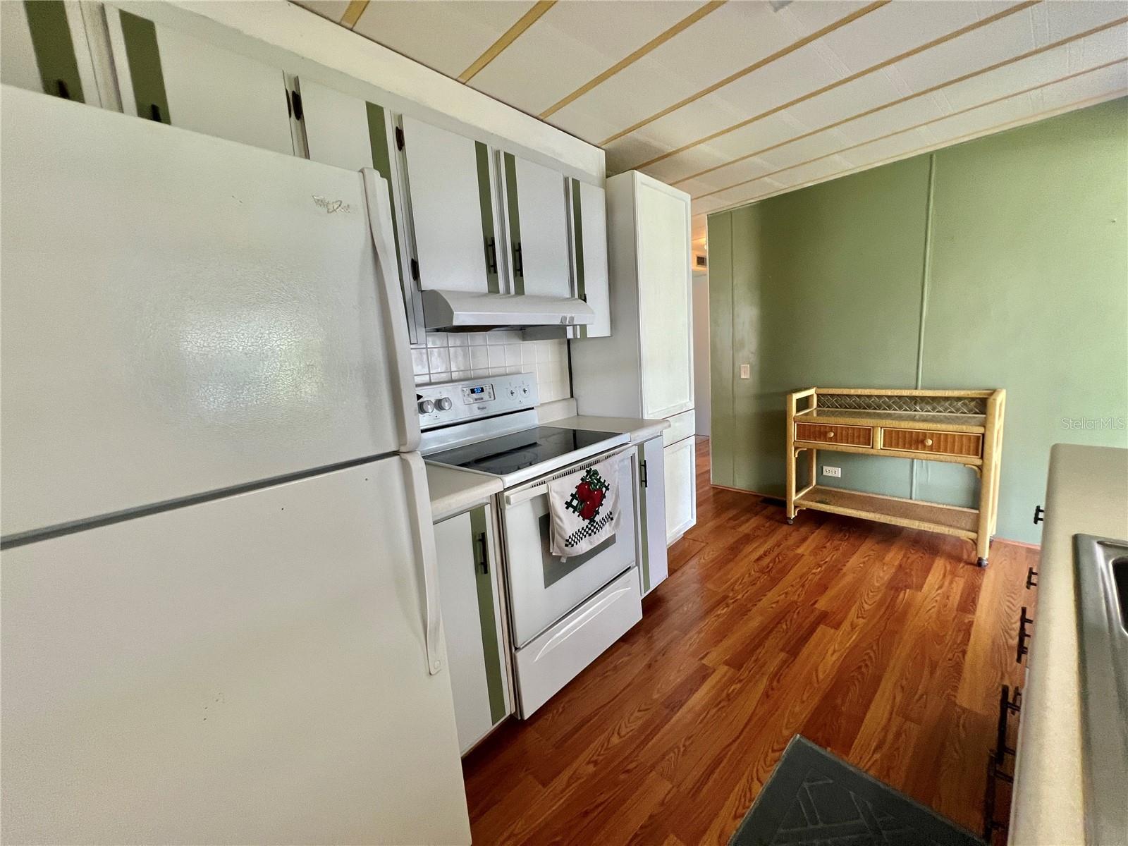 G5100489 Property Photo