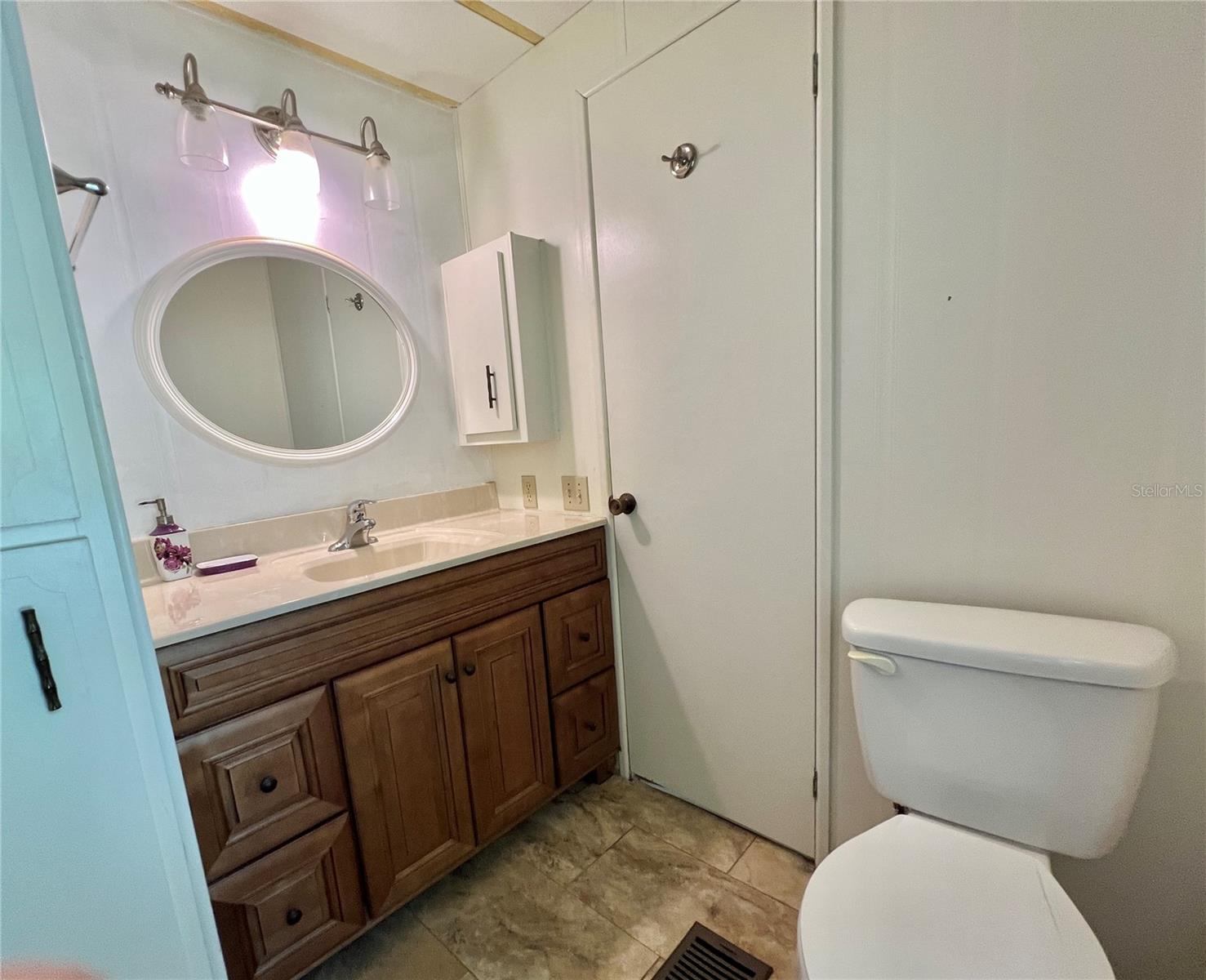 G5100489 Property Photo