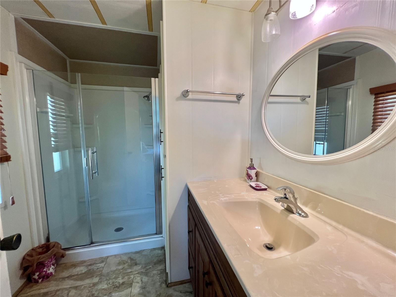 G5100489 Property Photo