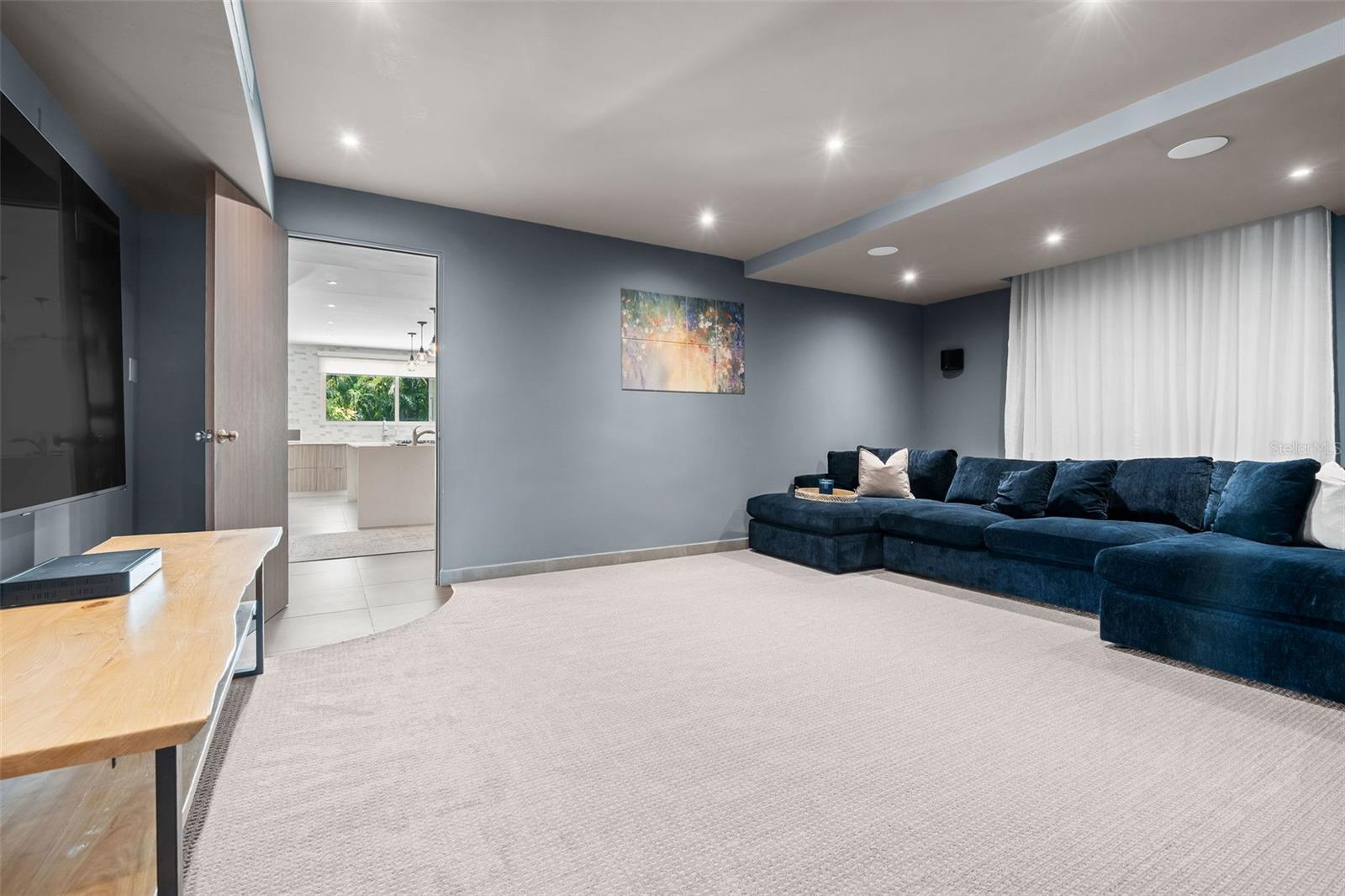 PR9115310 Property Photo