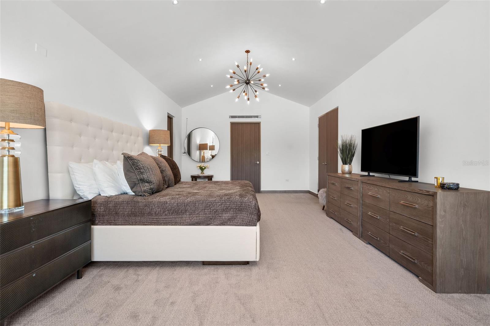 PR9115310 Property Photo