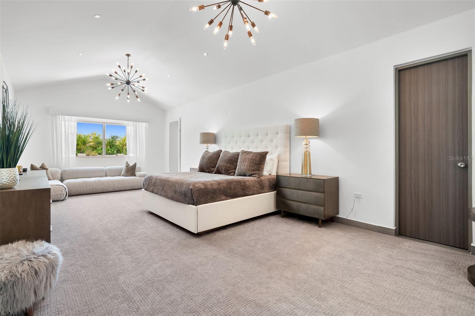 PR9115310 Property Photo