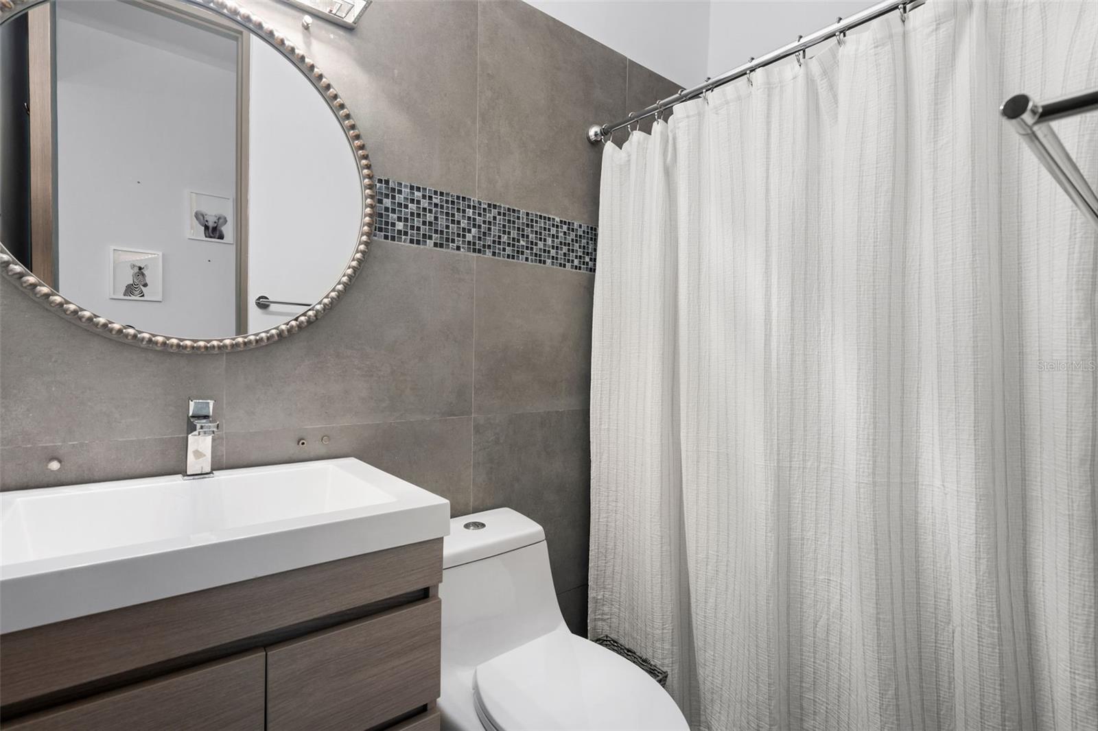 PR9115310 Property Photo