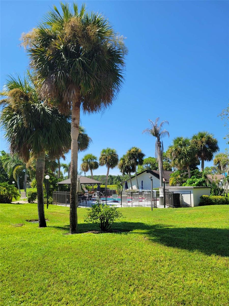 3553 LONGMEADOW #27, SARASOTA, FL, 34235