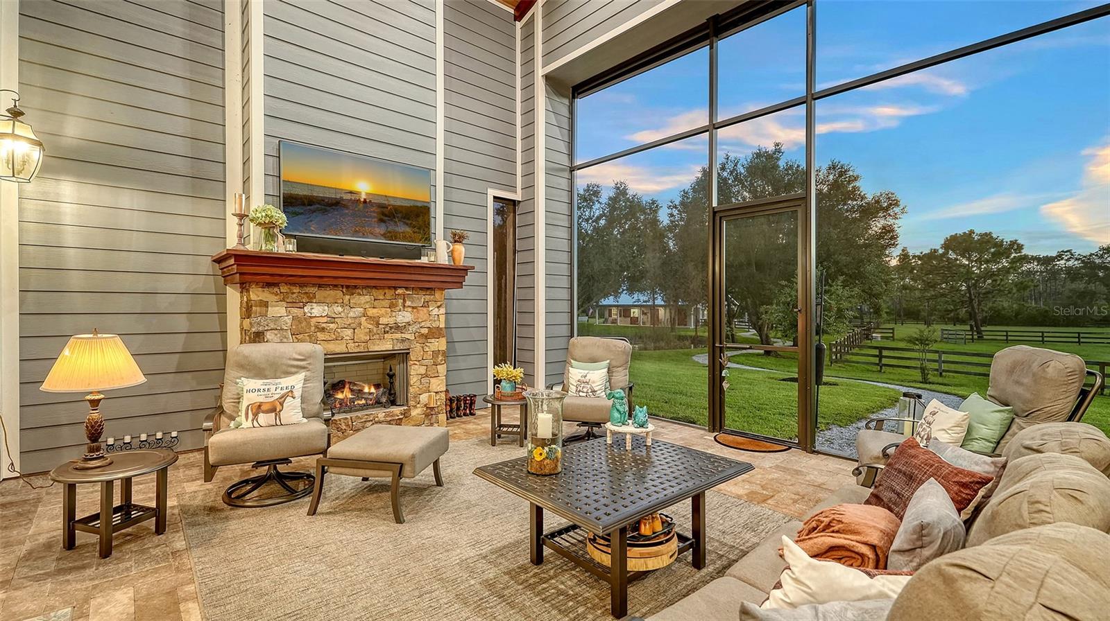 A4661176 Property Photo