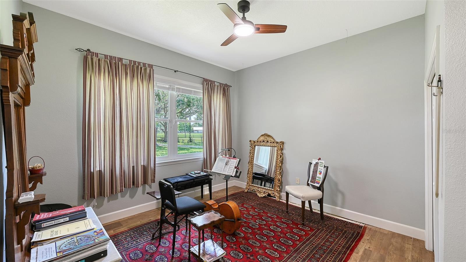 A4661176 Property Photo