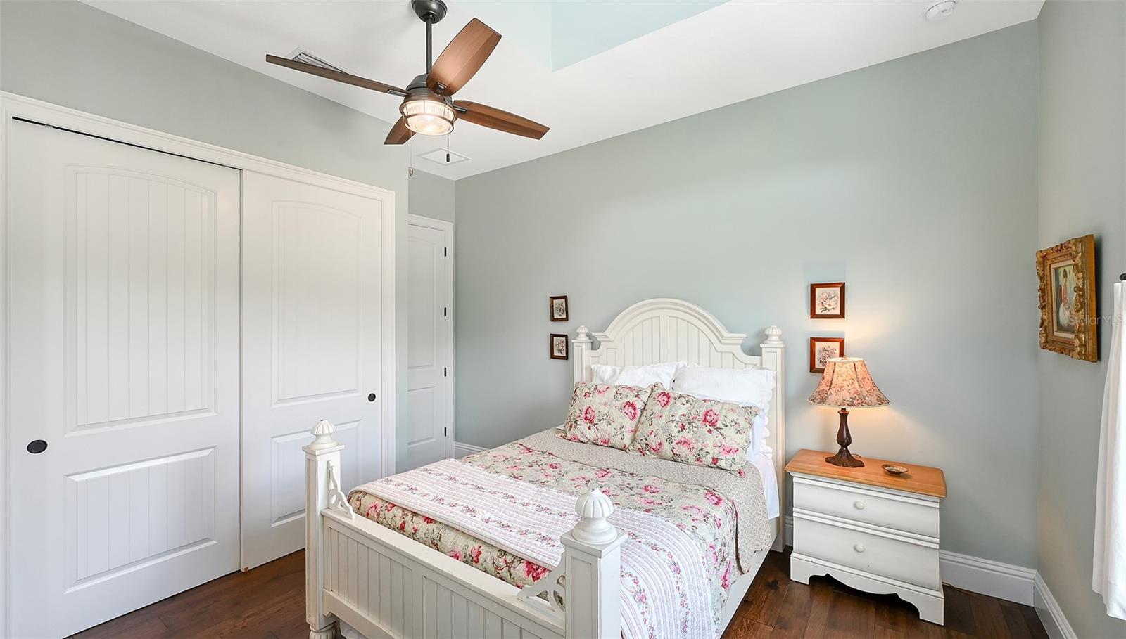 A4661176 Property Photo