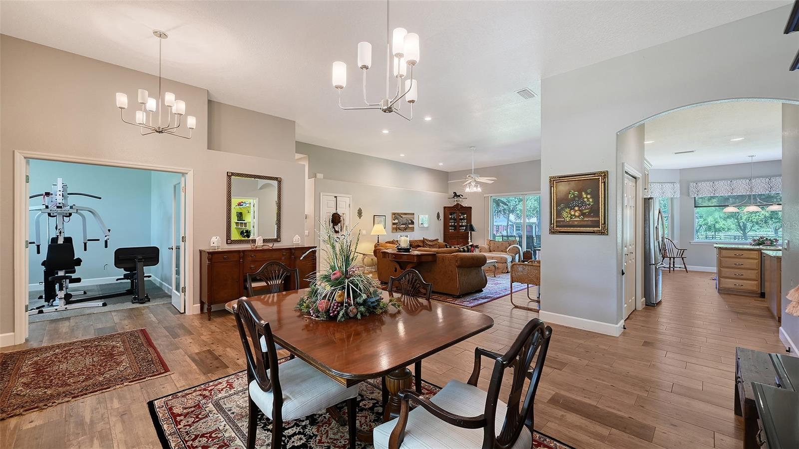 A4661176 Property Photo