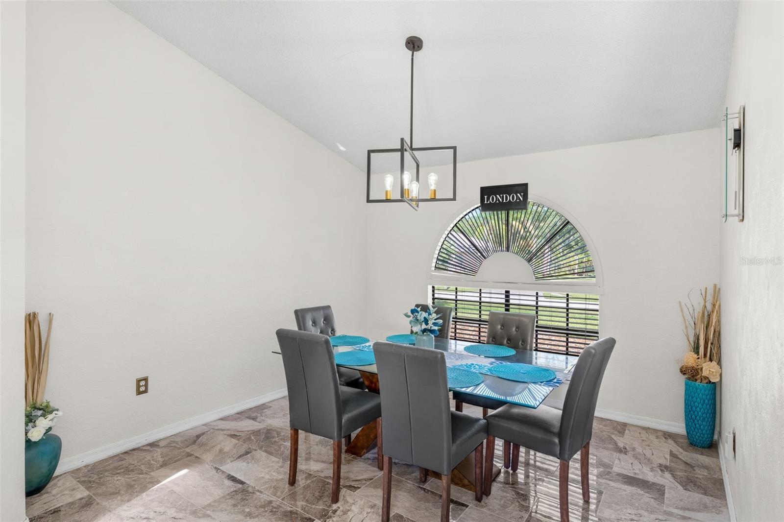 1092 ITZEHOE AVE NW, PALM BAY, FL, 32907